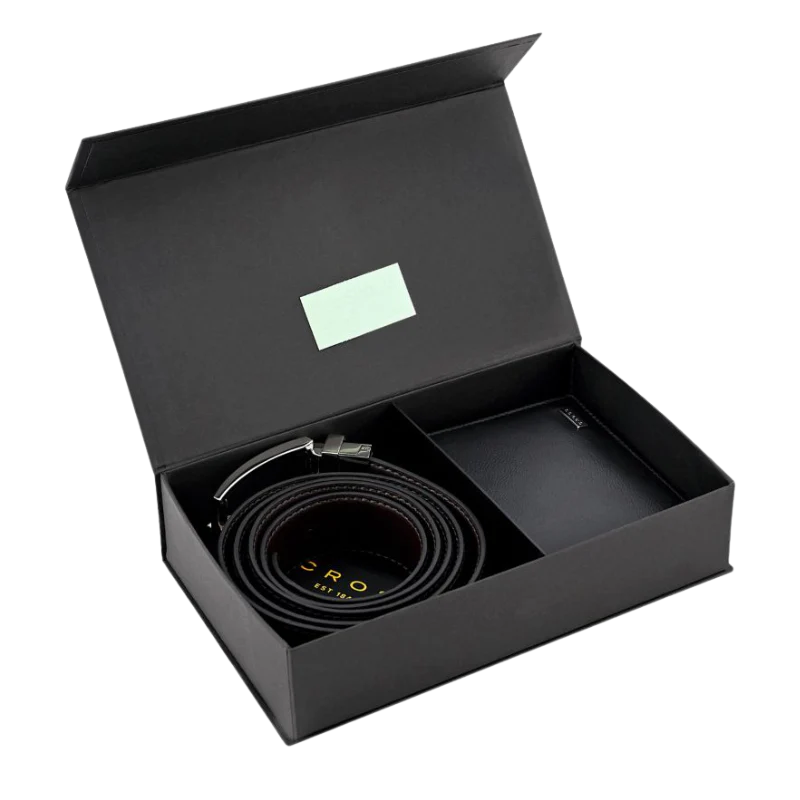 Bi-Fold Wallet With Reversible Belt