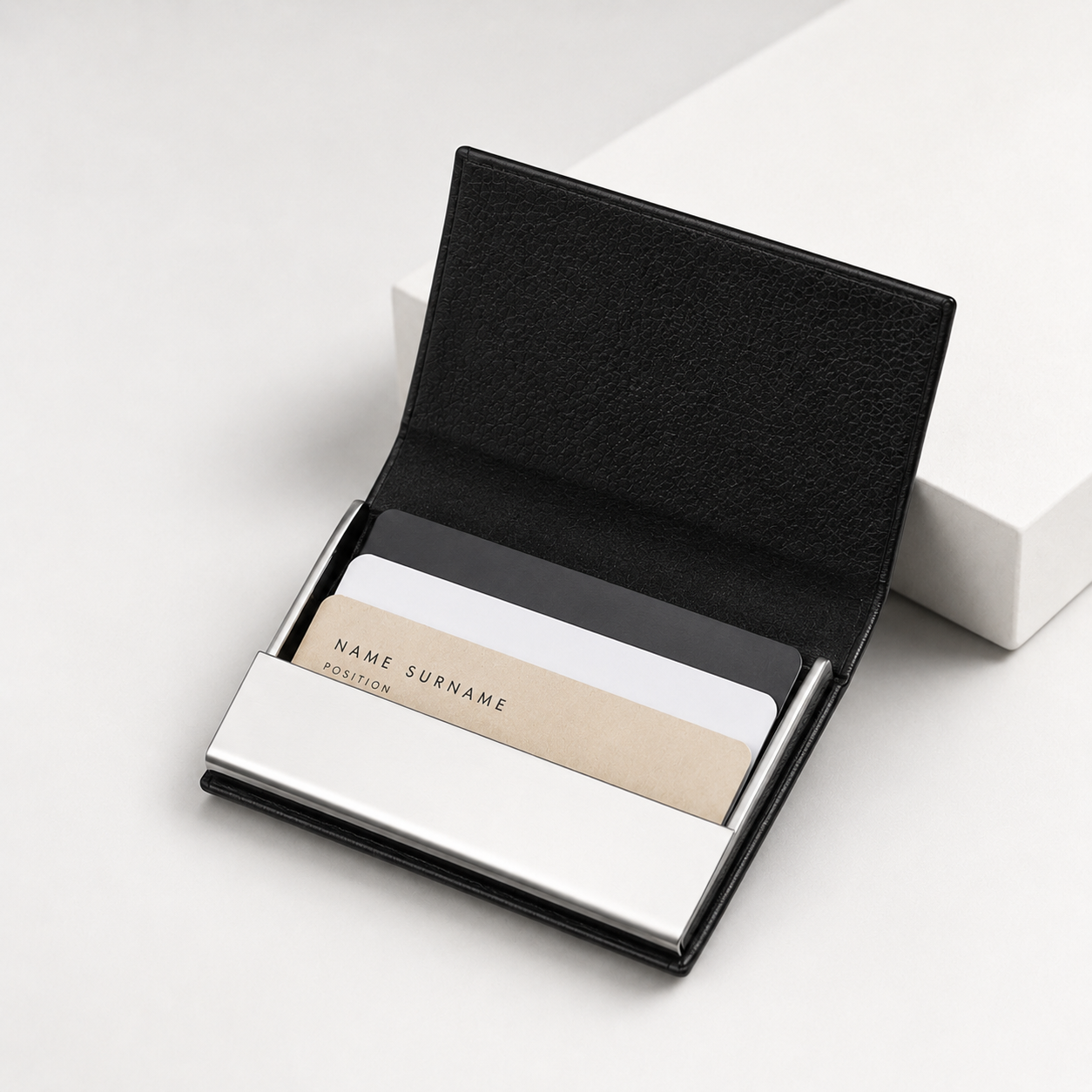 Executive Magnetic Cardholder view 4